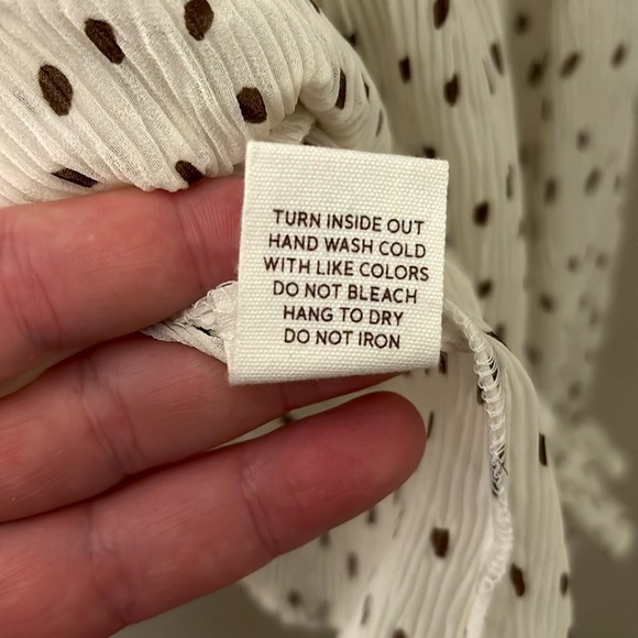 Women’s Blu Pepper Semi Sheet Top, Medium, Off White - Picture 5 of 7